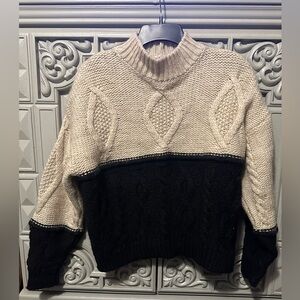 H&M Sweater